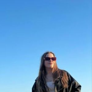 Meet your Posher, Yulia